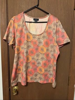 Apostrophe Woman Scoop Neck Floral Top